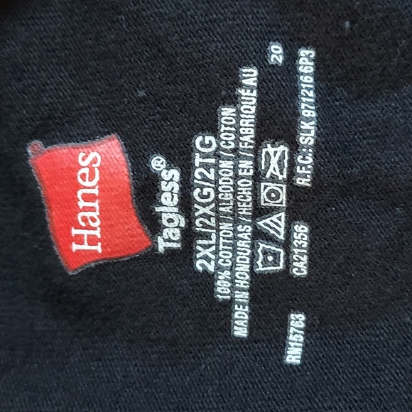❤️Hanes men's t-shirt - Picture 3 of 3
